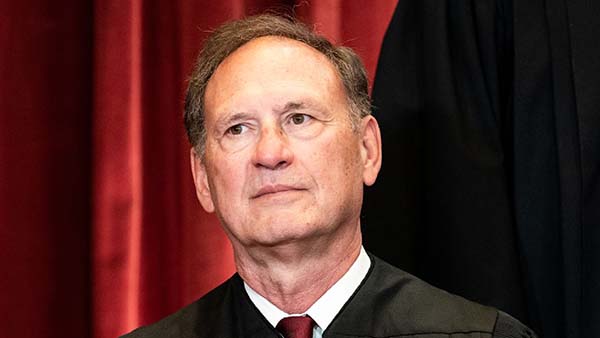 Alito Takes a Blow Torch to Liberal Justices' Dissent