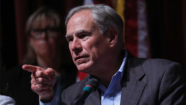 Texas Gov. Gives Order to Arrest Illegals and Return Them to the Border