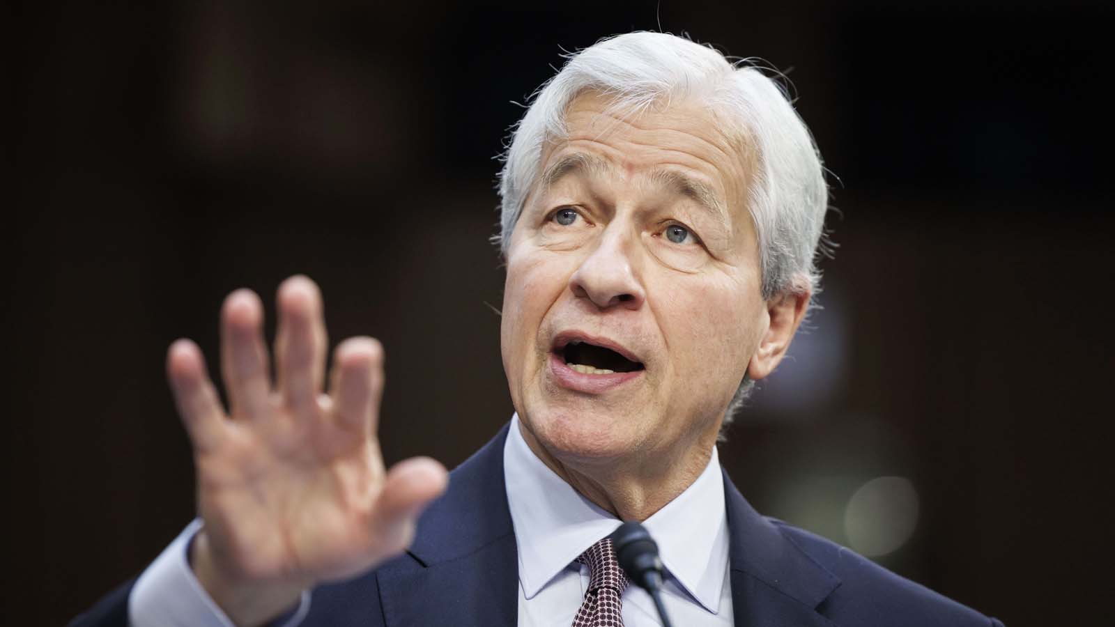 Dimon Issues Economic Warning - Truth Press